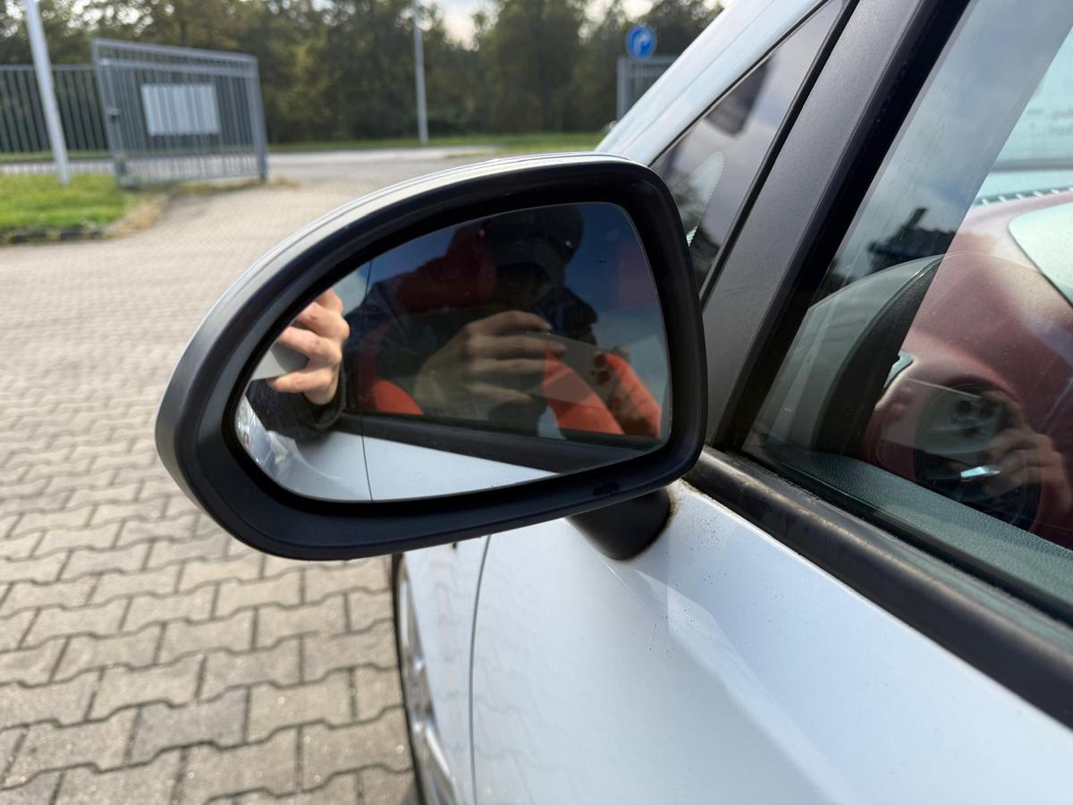 Opel Corsa D original Außenspiegel links Y474 Casablancaweiß elektrisch BJ08